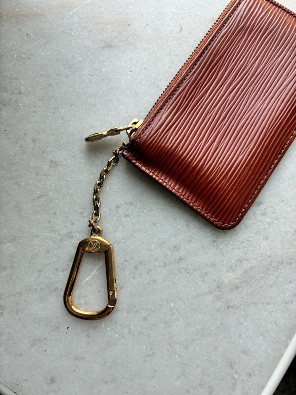 Louis Vuitton Epi Leather crossbody with card holder and key pouch - Picture 9 of 11